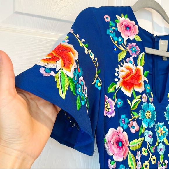 ASOS Embroidered Pleated Dress in Navy Blue - Picture 3 of 7